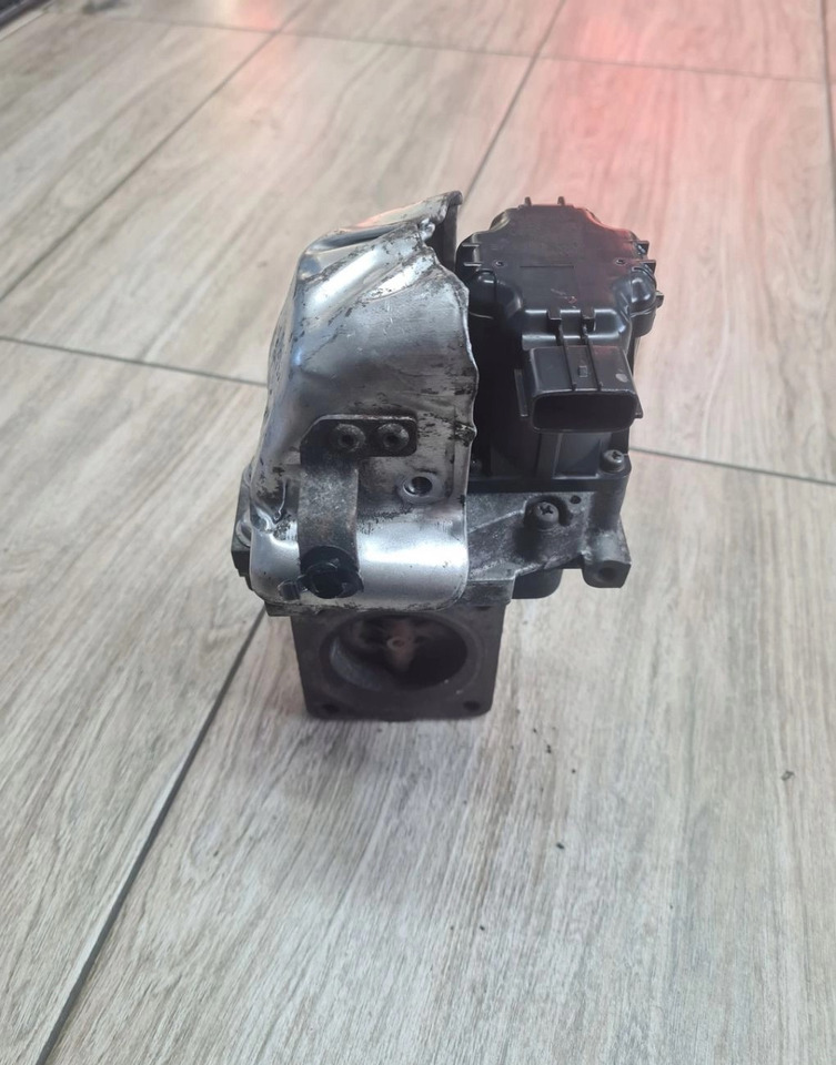 ZAWÓR HAMULEC GÓRSKI SPALIN EGR FORD F-MAX 500 TRUCKS EURO 6 GC46 9D475 AE - Двигател и части: снимка 5 ZAWÓR HAMULEC GÓRSKI SPALIN EGR FORD F-MAX 500 TRUCKS EURO 6 GC46 9D475 AE - Двигател и части: снимка 5