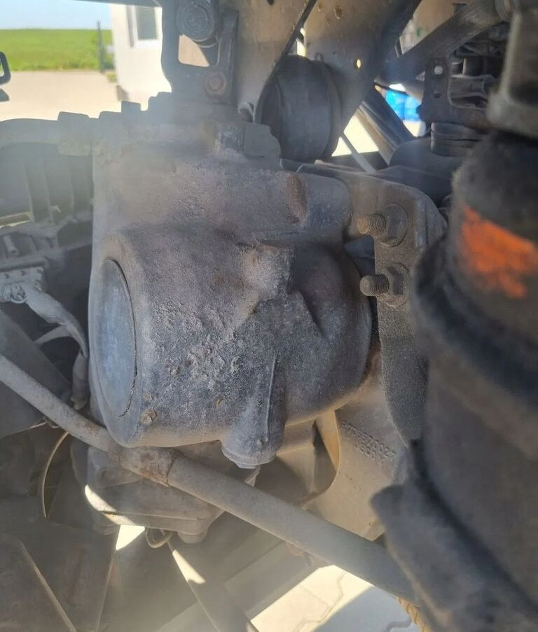 ZF KOLUMNA PRZEKŁADNIA KIEROWNICZA RENAULT MIDLUM DXI VOLVO FL R 22.5 - Кормилна кутия за Камион: снимка 1 ZF KOLUMNA PRZEKŁADNIA KIEROWNICZA RENAULT MIDLUM DXI VOLVO FL R 22.5 - Кормилна кутия за Камион: снимка 1