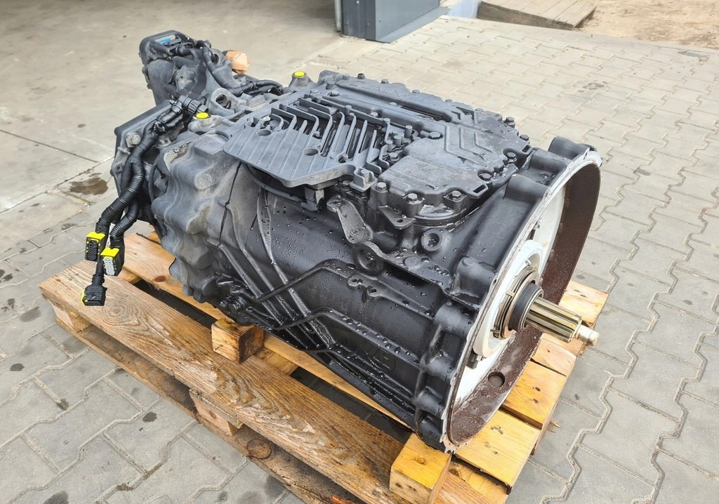 ZF TRAXON 12TX2621 Z RETARDEREM TD JC46 7K481BAB 2022 ROK - Скоростна кутия: снимка 4 ZF TRAXON 12TX2621 Z RETARDEREM TD JC46 7K481BAB 2022 ROK - Скоростна кутия: снимка 4