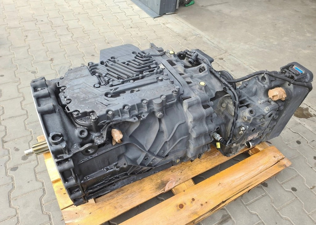 ZF TRAXON 12TX2621 Z RETARDEREM TD JC46 7K481BAB 2022 ROK - Скоростна кутия: снимка 3 ZF TRAXON 12TX2621 Z RETARDEREM TD JC46 7K481BAB 2022 ROK - Скоростна кутия: снимка 3