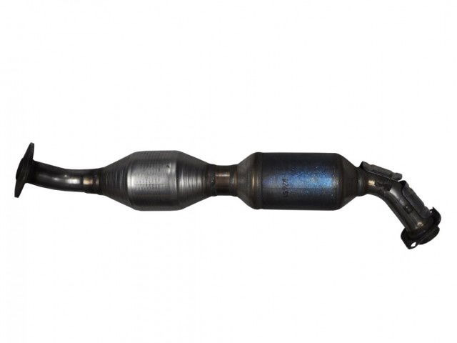 Toyota Roetfilter Partikelfilter DPF Land Crusier, Hilux - 2.4-2.8 D-4D. 3.0d 4. - Изпускателна система за Лек автомобил: снимка 4 Toyota Roetfilter Partikelfilter DPF Land Crusier, Hilux - 2.4-2.8 D-4D. 3.0d 4. - Изпускателна система за Лек автомобил: снимка 4