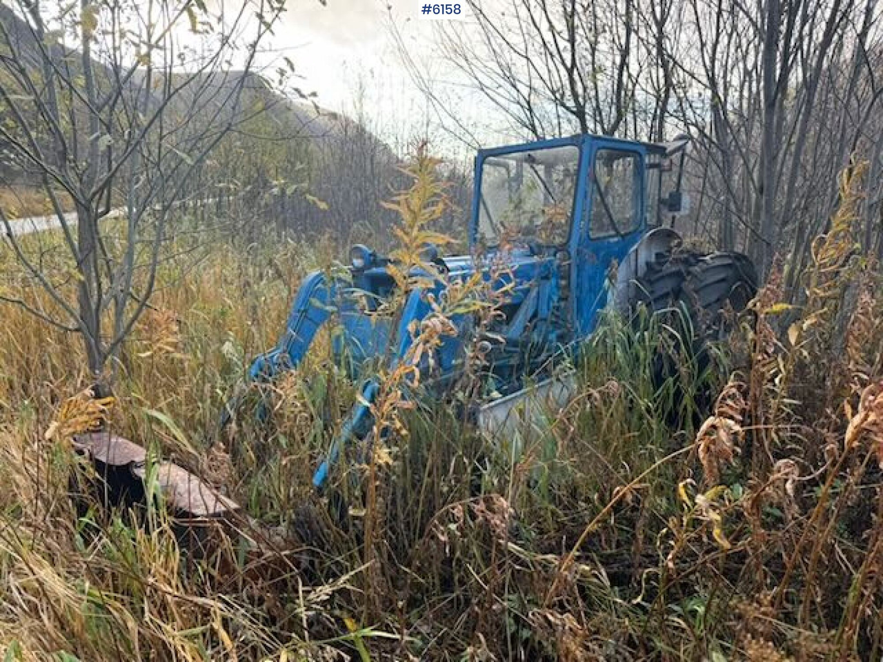 1973 Ford 4000 tractor backhoe. Repair.object - Трактор: снимка 5 1973 Ford 4000 tractor backhoe. Repair.object - Трактор: снимка 5