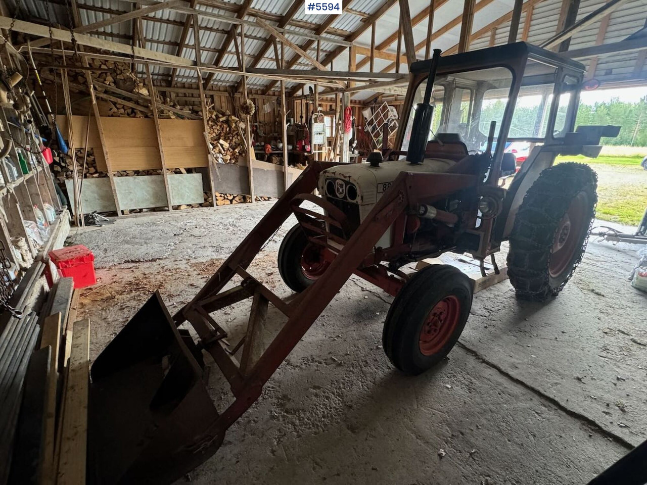 1974 David Brown 885 w/ loaders and chain. - Трактор: снимка 2 1974 David Brown 885 w/ loaders and chain. - Трактор: снимка 2