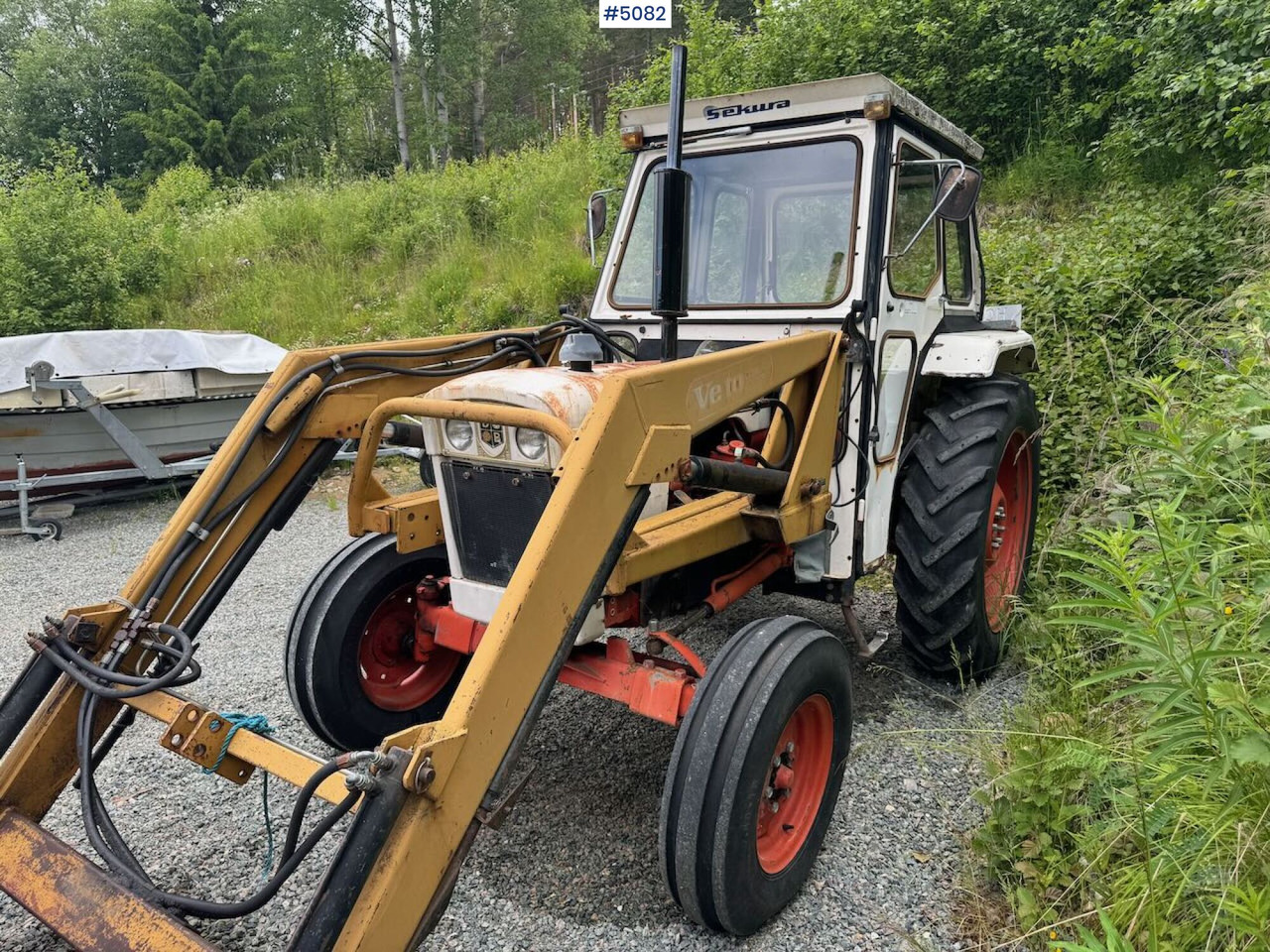 1980 David Brown 885 w/ front loader and bucket - Трактор: снимка 2 1980 David Brown 885 w/ front loader and bucket - Трактор: снимка 2