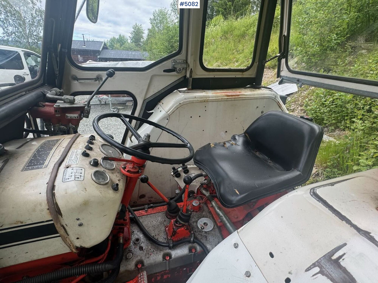 1980 David Brown 885 w/ front loader and bucket - Трактор: снимка 5 1980 David Brown 885 w/ front loader and bucket - Трактор: снимка 5