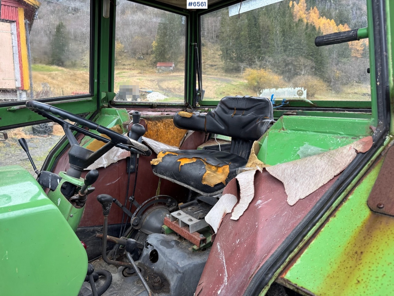 Трактор 1981 Fendt Farmer 108 LS Turbomatik w/ front loader.: снимка 16