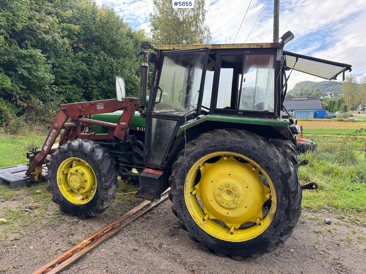 1982 John Deere 1140 with front loader and a parts tractor - Трактор: снимка 4 1982 John Deere 1140 with front loader and a parts tractor - Трактор: снимка 4