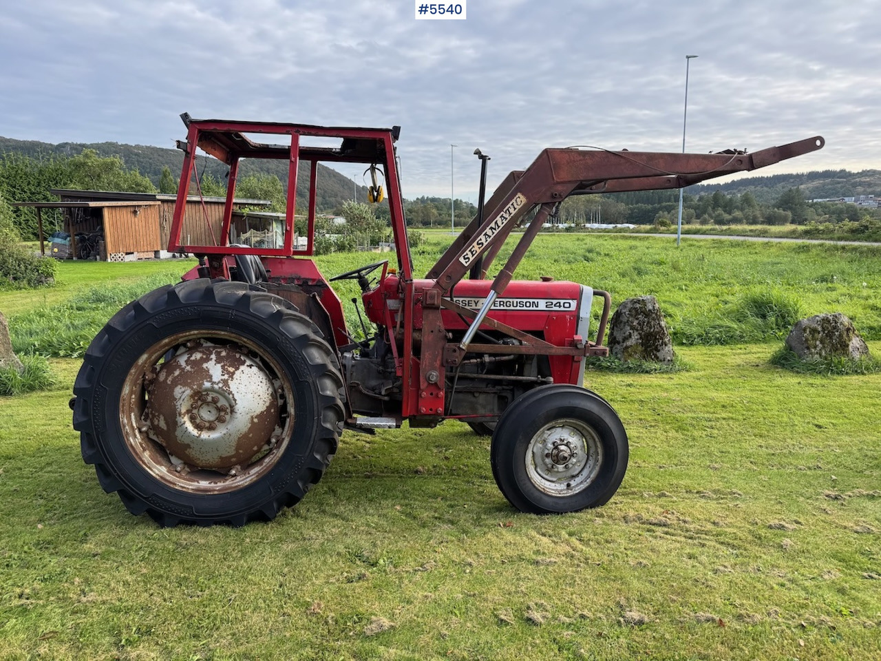 1982 Massey Ferguson 235 w/front loader. - Трактор: снимка 5 1982 Massey Ferguson 235 w/front loader. - Трактор: снимка 5