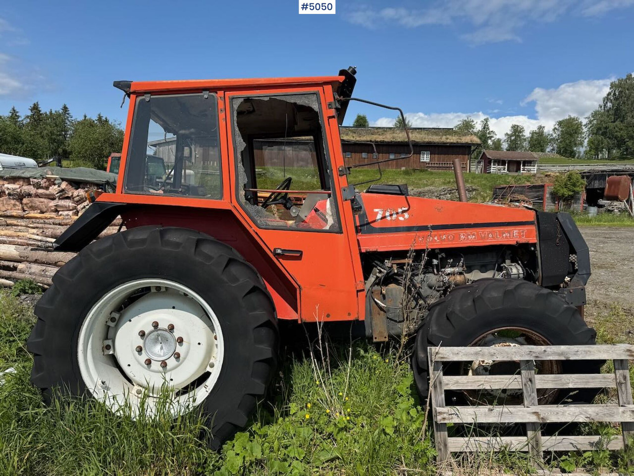 1985 Valmet 705 Turbo rep. Object - Трактор: снимка 1 1985 Valmet 705 Turbo rep. Object - Трактор: снимка 1