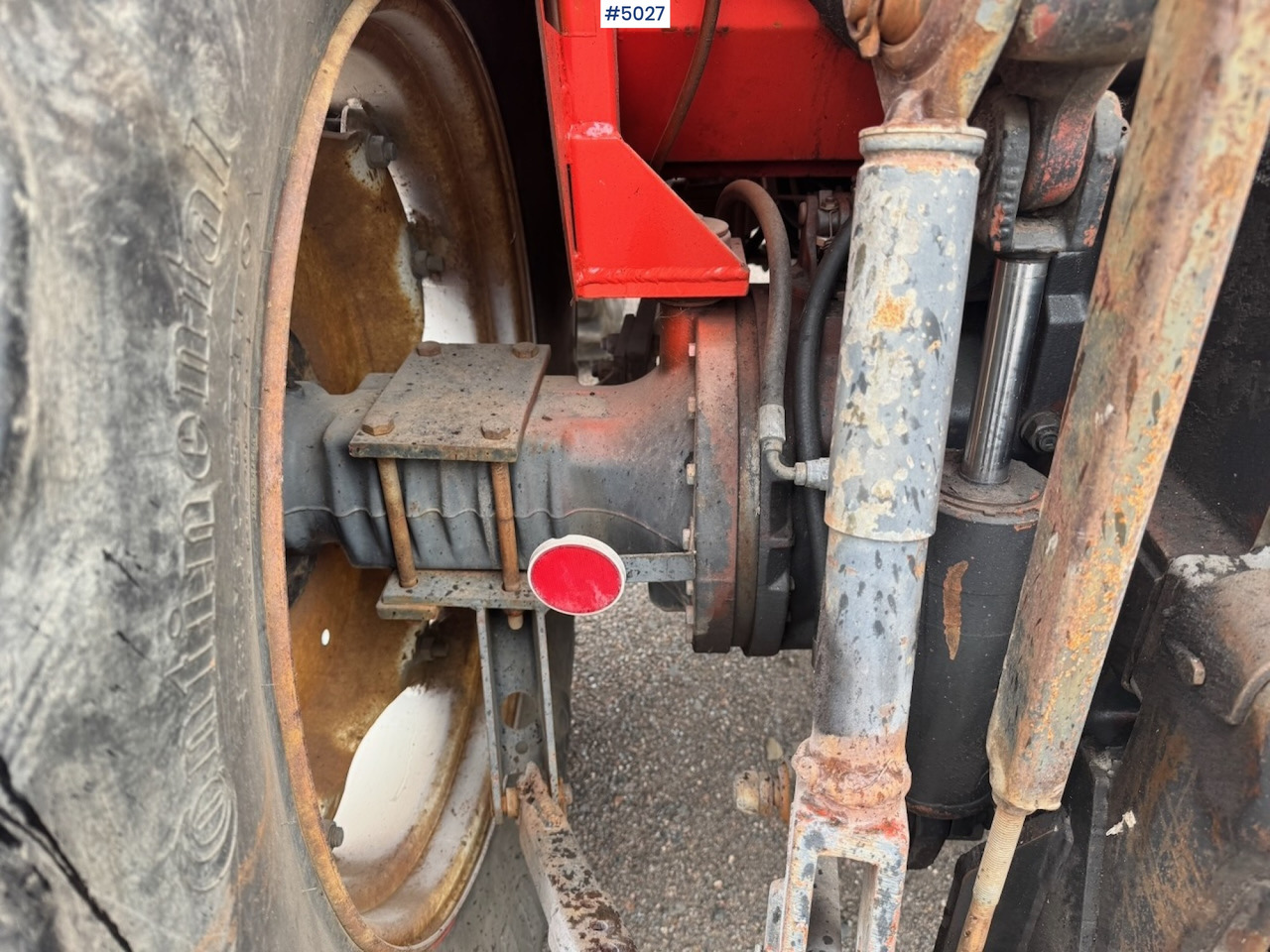 Трактор 1985 Volvo Valmet 805 Turbo 4x4 w/ Front loader: снимка 18