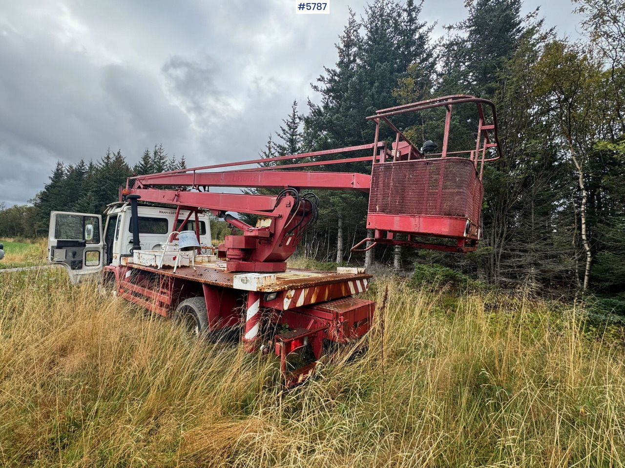 1986 Volvo FL614 with Lift. SEE VIDEO! - Автовишка: снимка 5 1986 Volvo FL614 with Lift. SEE VIDEO! - Автовишка: снимка 5