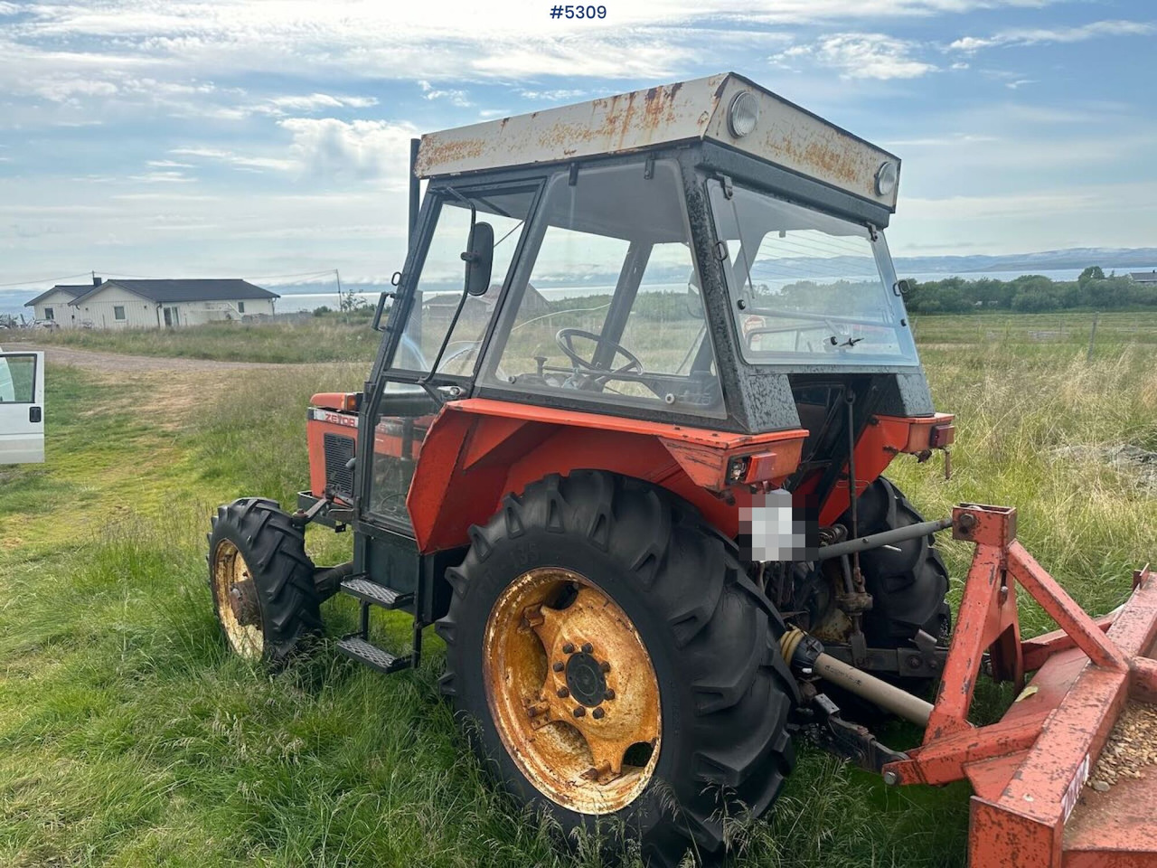 1989 Zetor 5245 tractor w/ snow blower. - Трактор: снимка 4 1989 Zetor 5245 tractor w/ snow blower. - Трактор: снимка 4