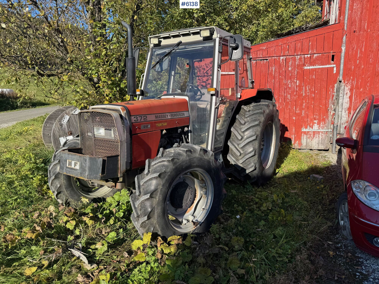 1992 Massey Ferguson 372 - Трактор: снимка 1 1992 Massey Ferguson 372 - Трактор: снимка 1