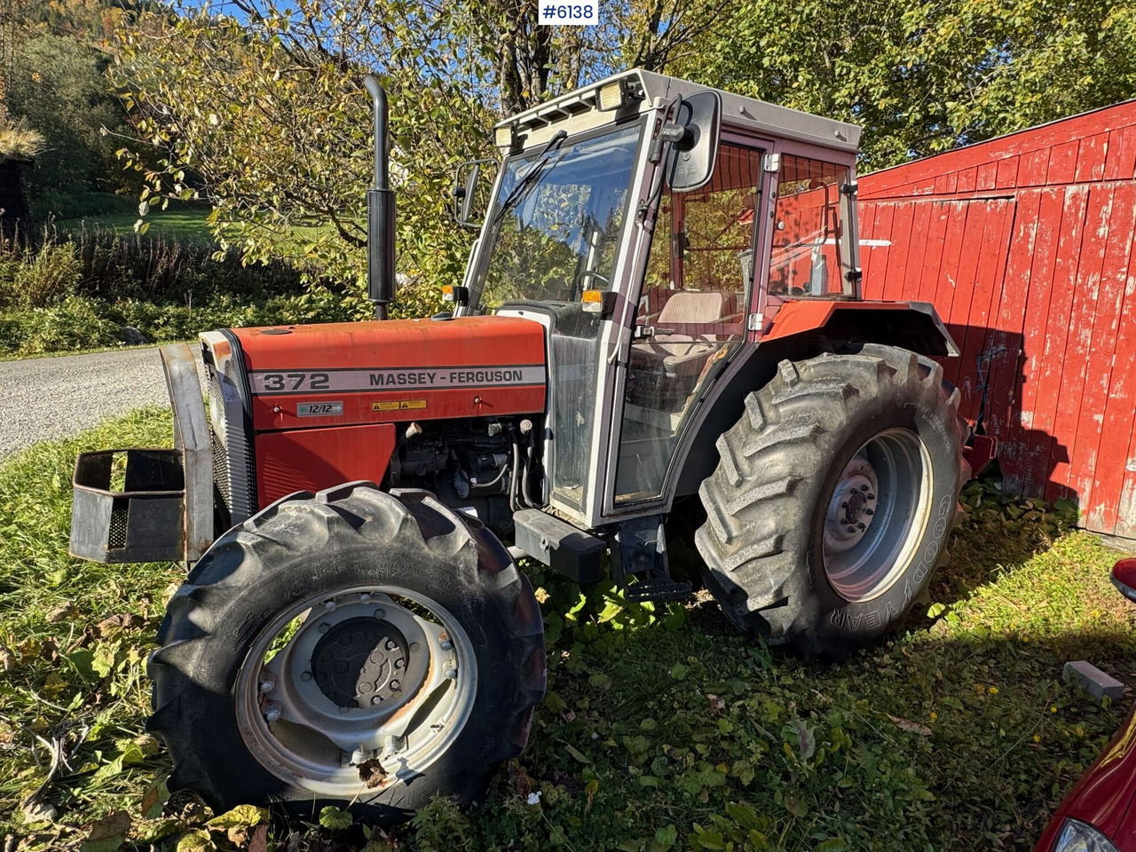 1992 Massey Ferguson 372 - Трактор: снимка 3 1992 Massey Ferguson 372 - Трактор: снимка 3