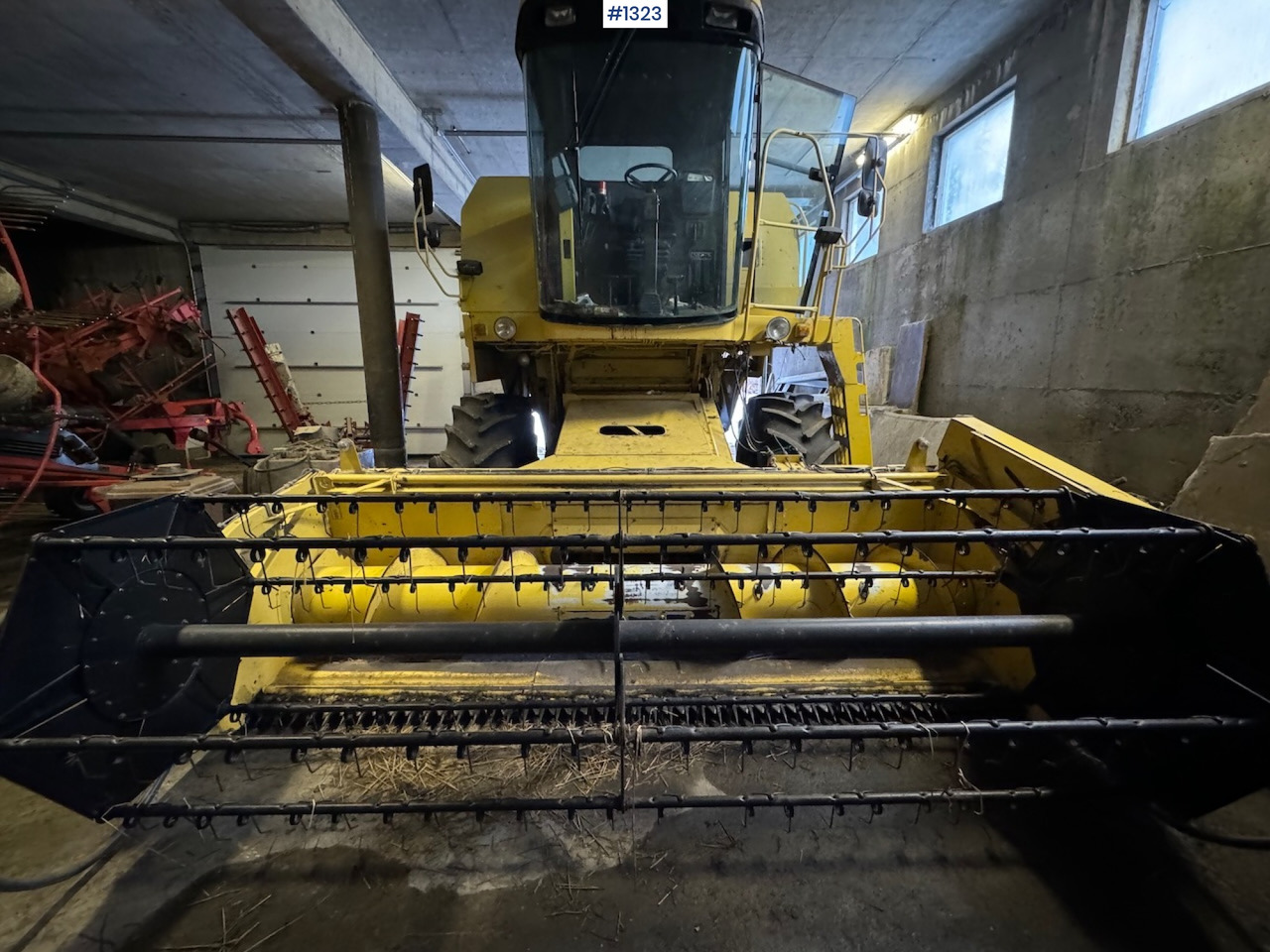 1992 New Holland TC52 Combine - Зърнокомбайн: снимка 5 1992 New Holland TC52 Combine - Зърнокомбайн: снимка 5
