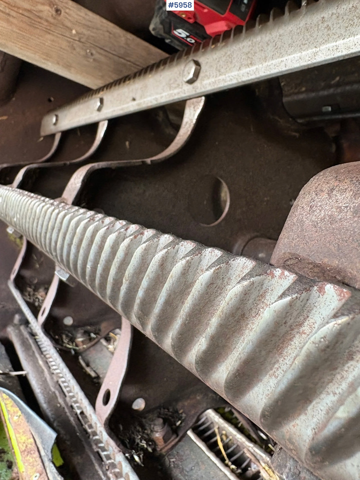 Лизинг на  1993 Claas Commandor 228 CS 1993 Claas Commandor 228 CS: снимка 9