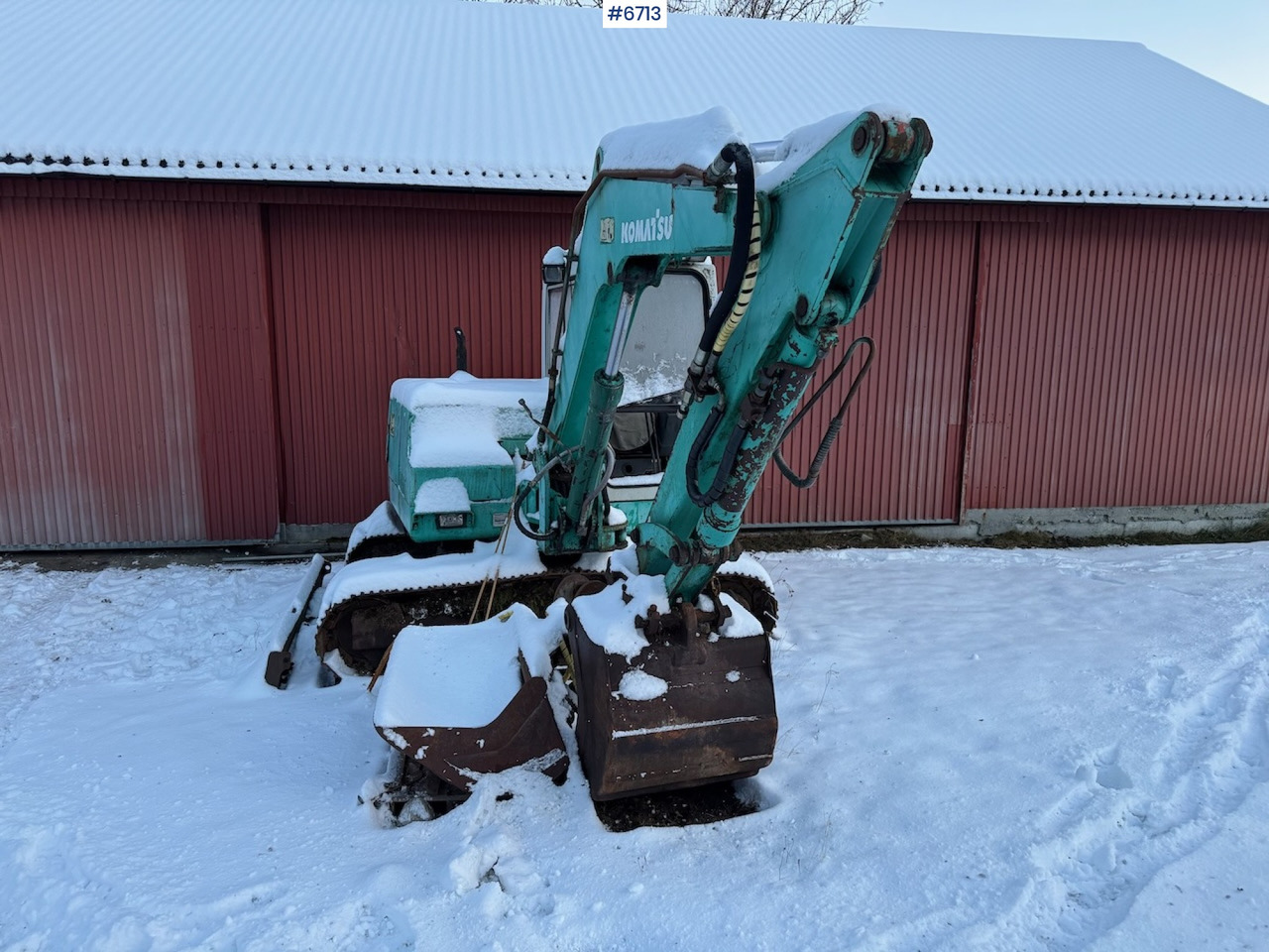 Мини багер 1994 Komatsu PC 95 w/ 2 buckets.: снимка 8 Мини багер 1994 Komatsu PC 95 w/ 2 buckets.: снимка 8