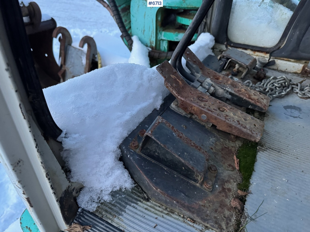 Мини багер 1994 Komatsu PC 95 w/ 2 buckets.: снимка 18 Мини багер 1994 Komatsu PC 95 w/ 2 buckets.: снимка 18