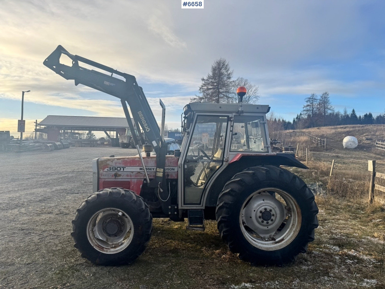 1995 Massey Ferguson 390T w/ Front Loader. - Трактор: снимка 3 1995 Massey Ferguson 390T w/ Front Loader. - Трактор: снимка 3