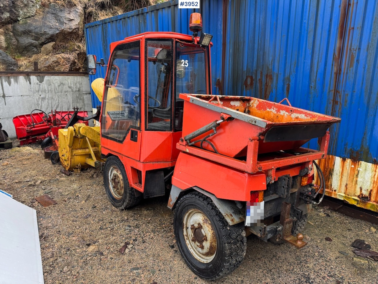 1996 Holder 240 with some equipment - Трактор: снимка 5 1996 Holder 240 with some equipment - Трактор: снимка 5