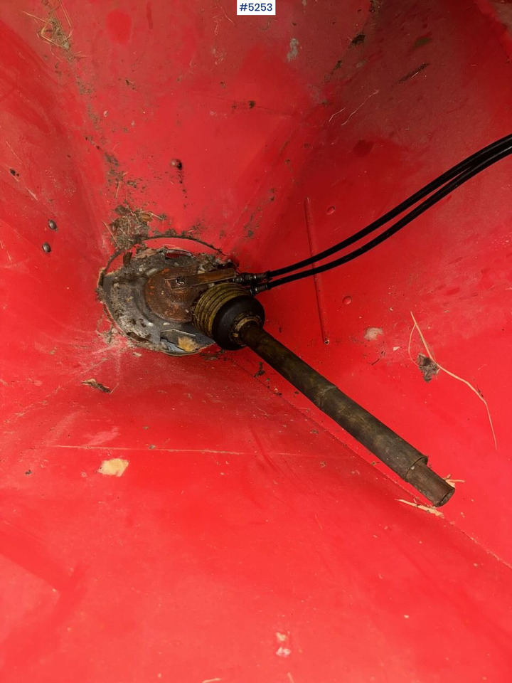 1996 Rauch MDS 701 - Тороразпръсквачка: снимка 5 1996 Rauch MDS 701 - Тороразпръсквачка: снимка 5