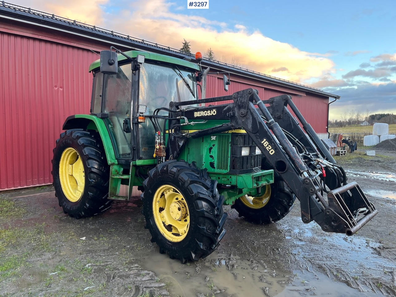 1999 John Deere 6210 SE with Front Loader - Трактор: снимка 4 1999 John Deere 6210 SE with Front Loader - Трактор: снимка 4