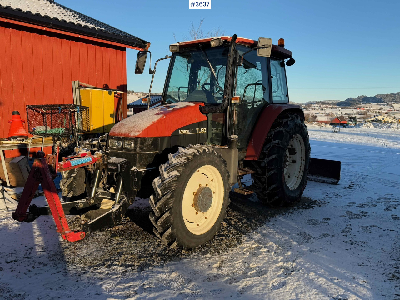 1999 New Holland TL90 with chain for sale! - Трактор: снимка 1 1999 New Holland TL90 with chain for sale! - Трактор: снимка 1