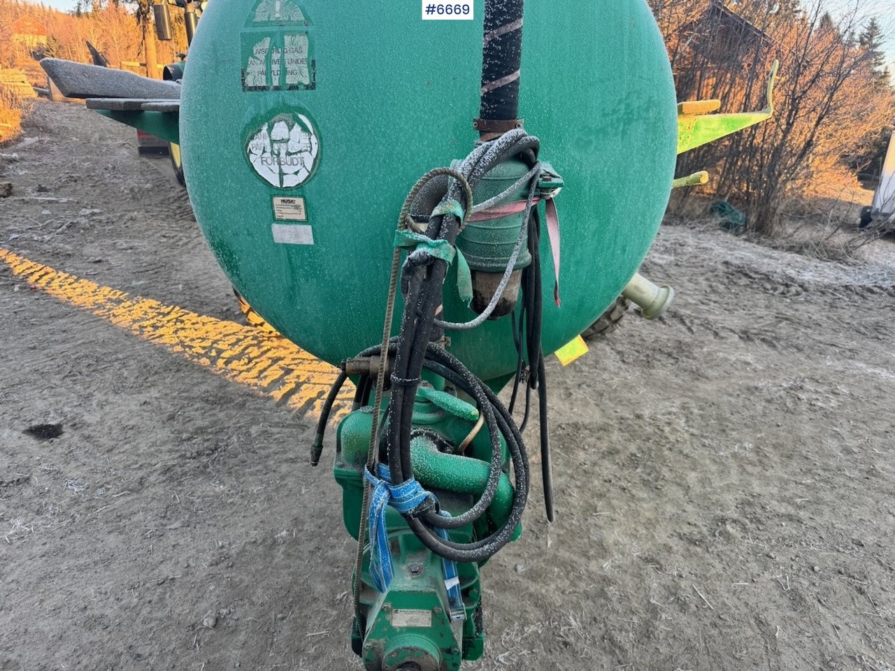 2000 Case FV88E-1 Fertilizer wagon. - Цистерна за течен тор: снимка 3 2000 Case FV88E-1 Fertilizer wagon. - Цистерна за течен тор: снимка 3