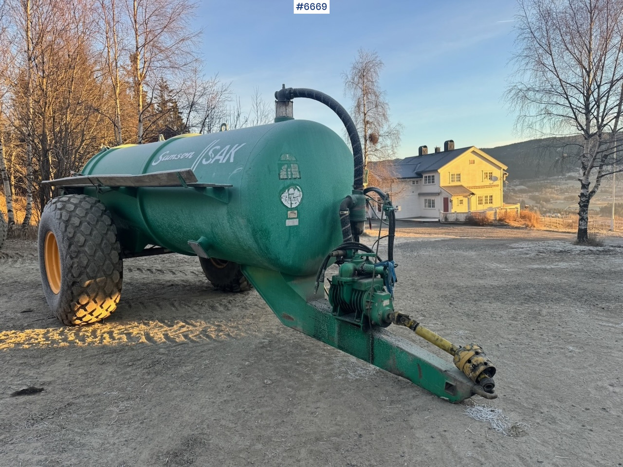 2000 Case FV88E-1 Fertilizer wagon. - Цистерна за течен тор: снимка 4 2000 Case FV88E-1 Fertilizer wagon. - Цистерна за течен тор: снимка 4