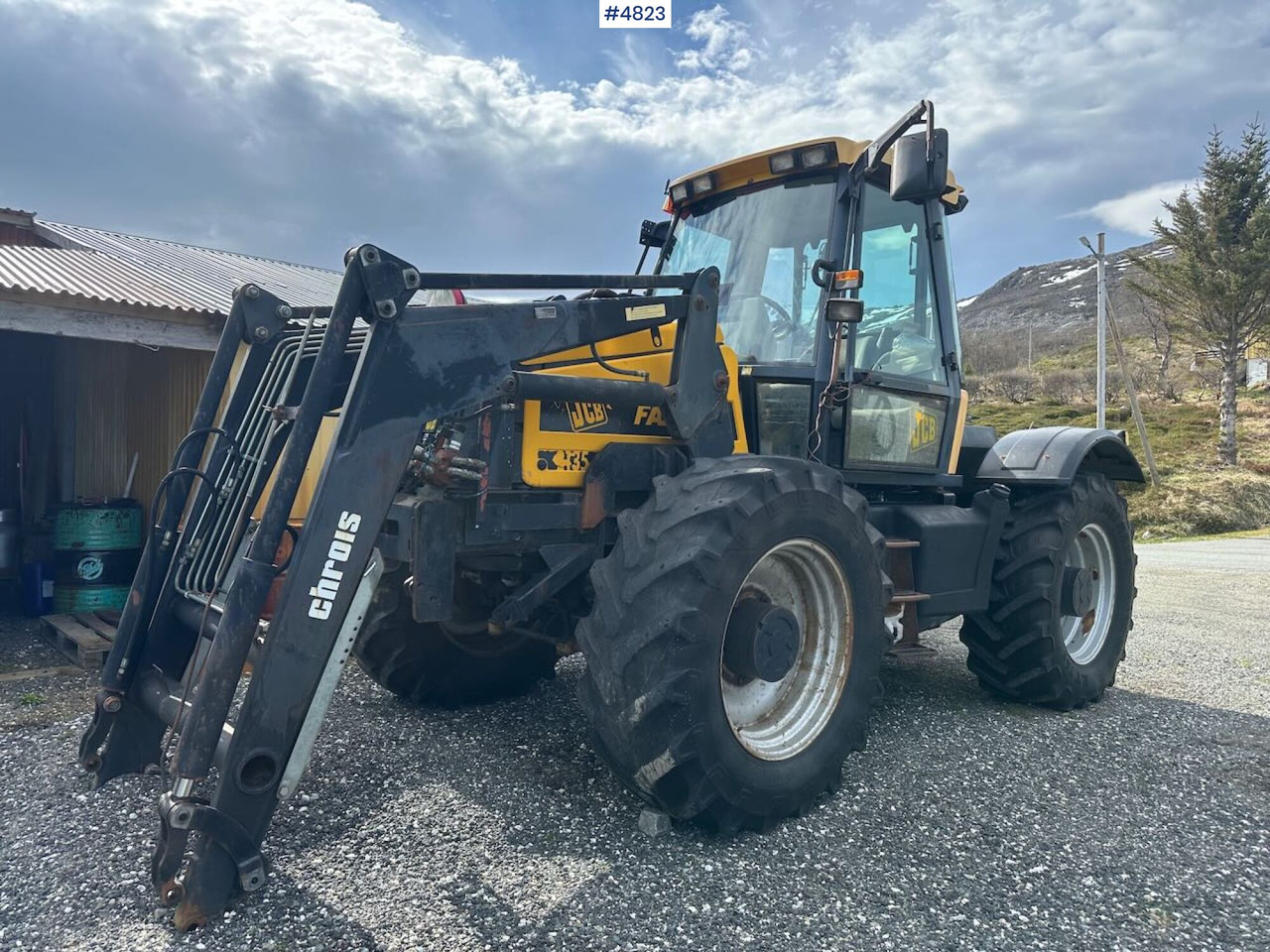 2000 JCB Fastrac 4x4 tractor w/ loader, 2 new tires, gravel bucket or snow bucket. WATCH VIDEO. - Трактор: снимка 1 2000 JCB Fastrac 4x4 tractor w/ loader, 2 new tires, gravel bucket or snow bucket. WATCH VIDEO. - Трактор: снимка 1
