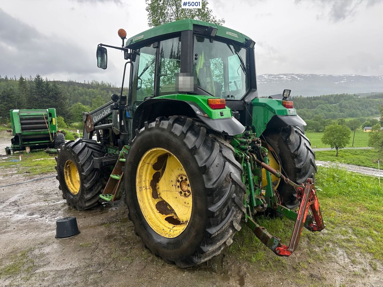 2000 John Deere 6610 4x4 tractor w/ front loader. - Трактор: снимка 4 2000 John Deere 6610 4x4 tractor w/ front loader. - Трактор: снимка 4