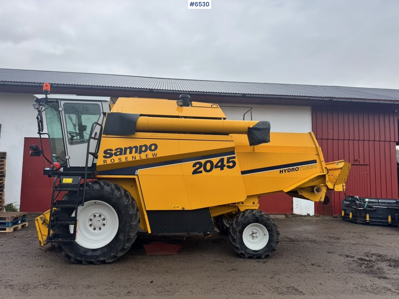 2000 Sampo Rosenlaw SR2045 Combine. 1560 hours! - Зърнокомбайн: снимка 3 2000 Sampo Rosenlaw SR2045 Combine. 1560 hours! - Зърнокомбайн: снимка 3