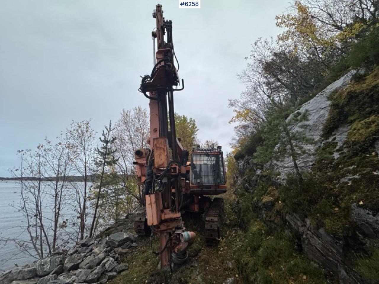 2001 Tamrock ranger 500 - Пробивна машина: снимка 4 2001 Tamrock ranger 500 - Пробивна машина: снимка 4