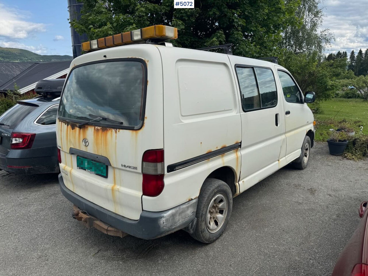 2003 Toyota Hiace 4wd - Товарен бус: снимка 4 2003 Toyota Hiace 4wd - Товарен бус: снимка 4