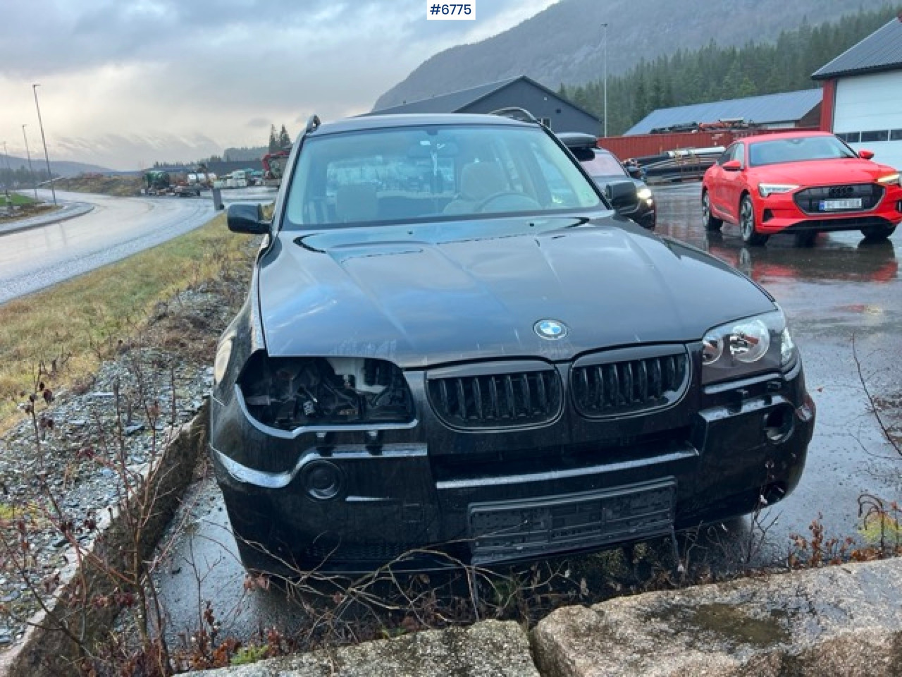 2005 BMW x3 2.0D 4x4 Car Repair project - Лек автомобил: снимка 4 2005 BMW x3 2.0D 4x4 Car Repair project - Лек автомобил: снимка 4