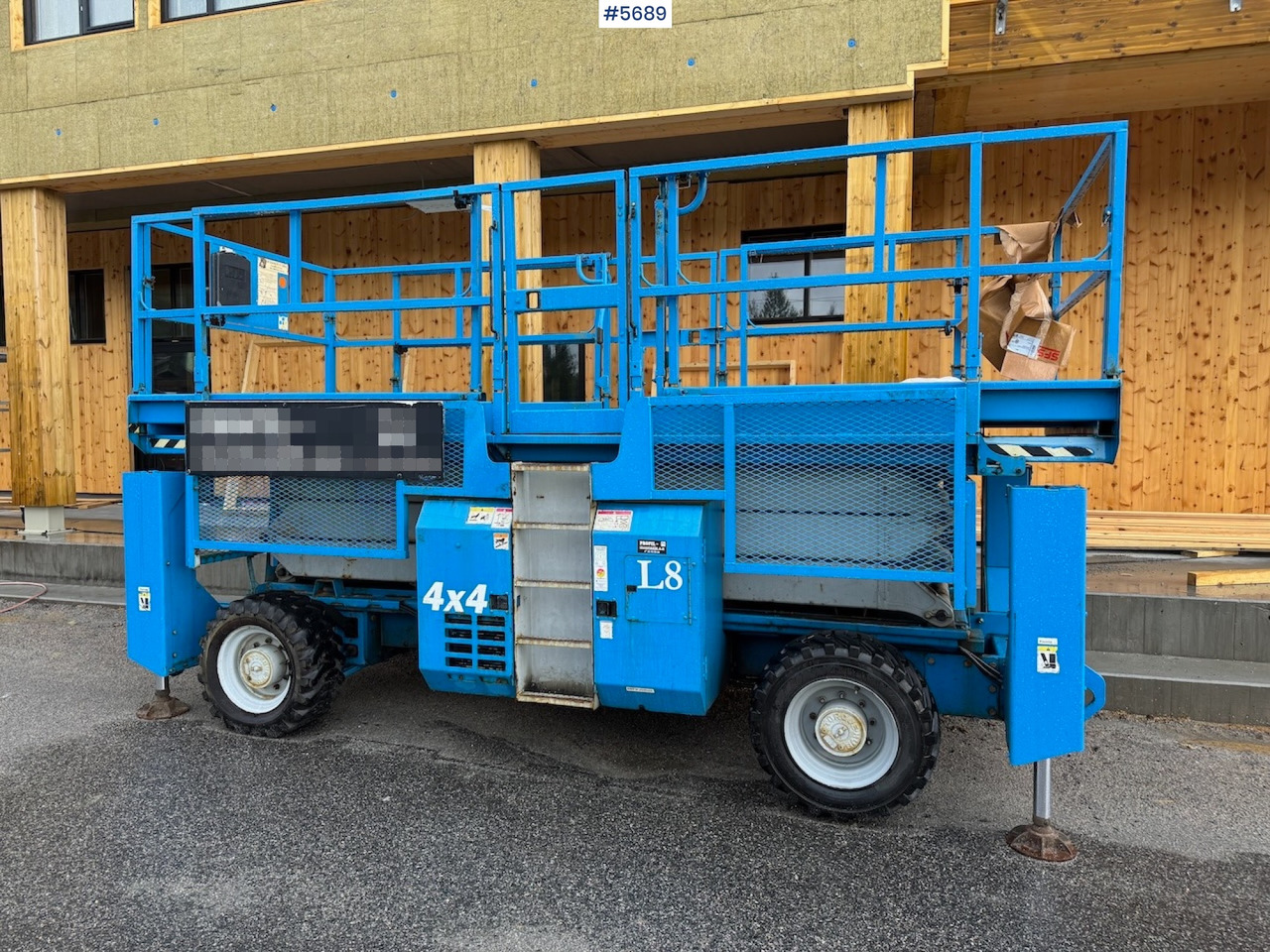 2005 Genie GS-3384 Scissor Lift - Ножична работна платформа: снимка 2 2005 Genie GS-3384 Scissor Lift - Ножична работна платформа: снимка 2