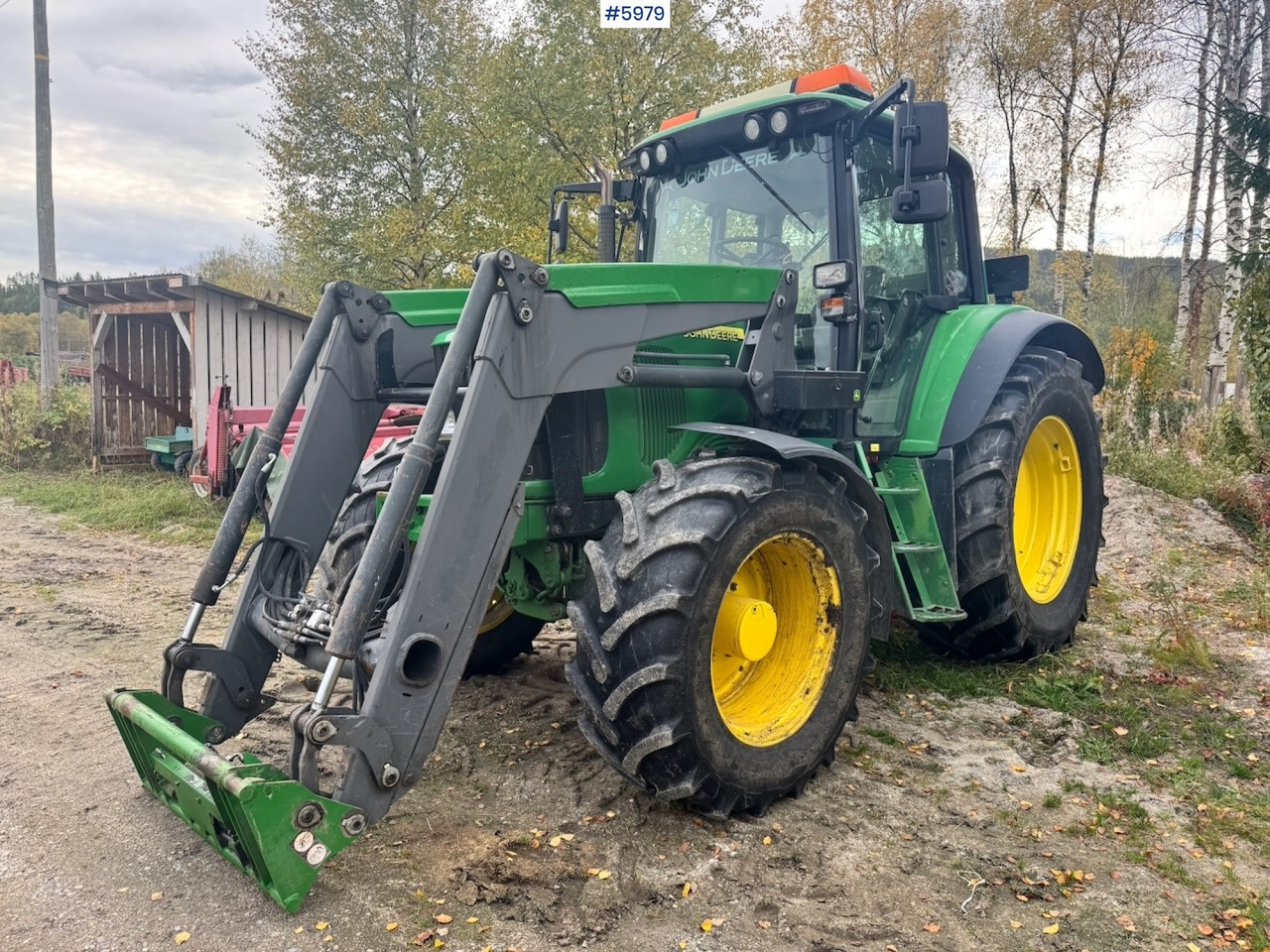 2005 John Deere 6420 with Front Loader - Трактор: снимка 5 2005 John Deere 6420 with Front Loader - Трактор: снимка 5