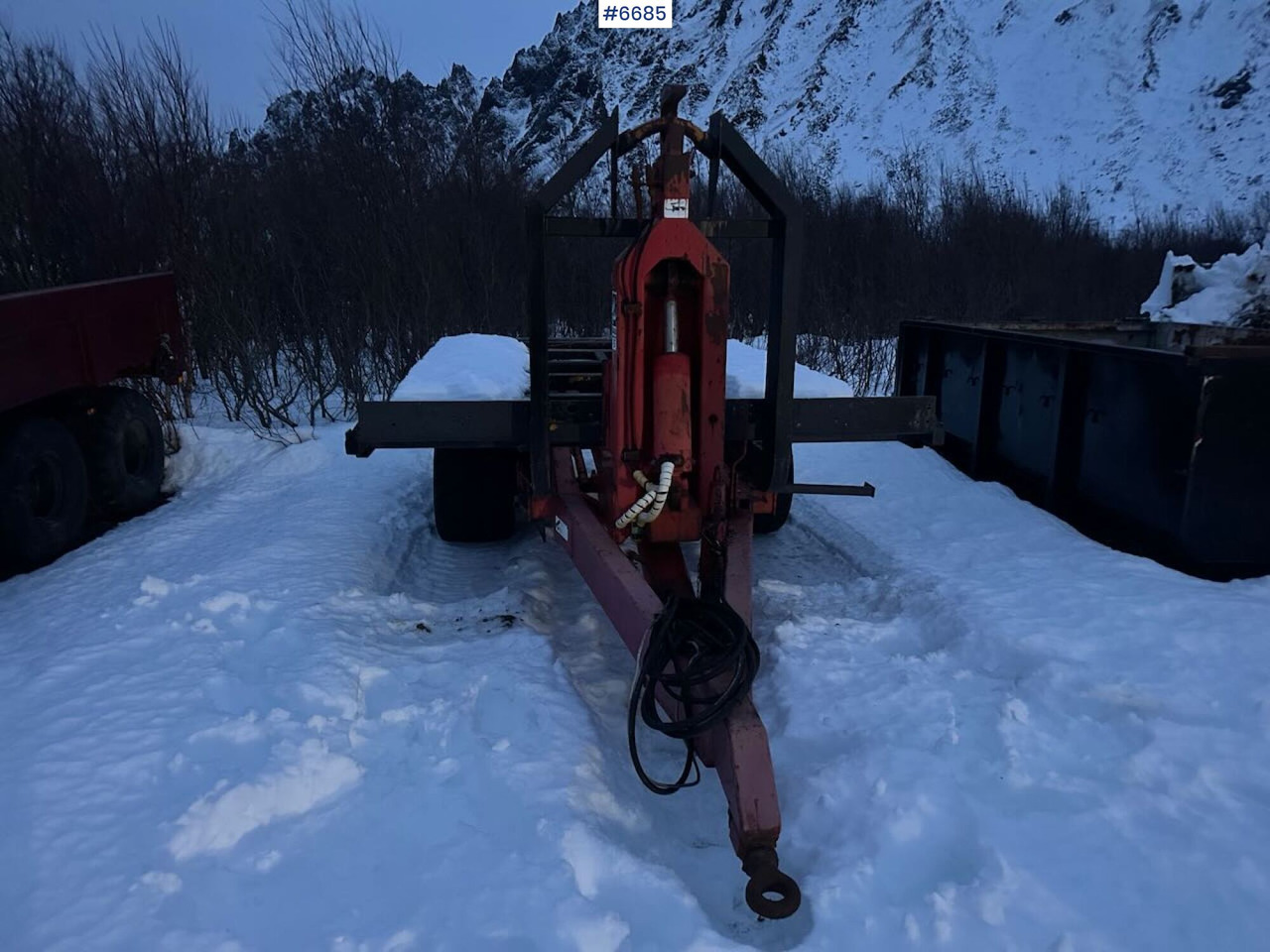 2006 BIGAB hook-lift trailer with container - Селскостопанско ремарке самосвал: снимка 2 2006 BIGAB hook-lift trailer with container - Селскостопанско ремарке самосвал: снимка 2