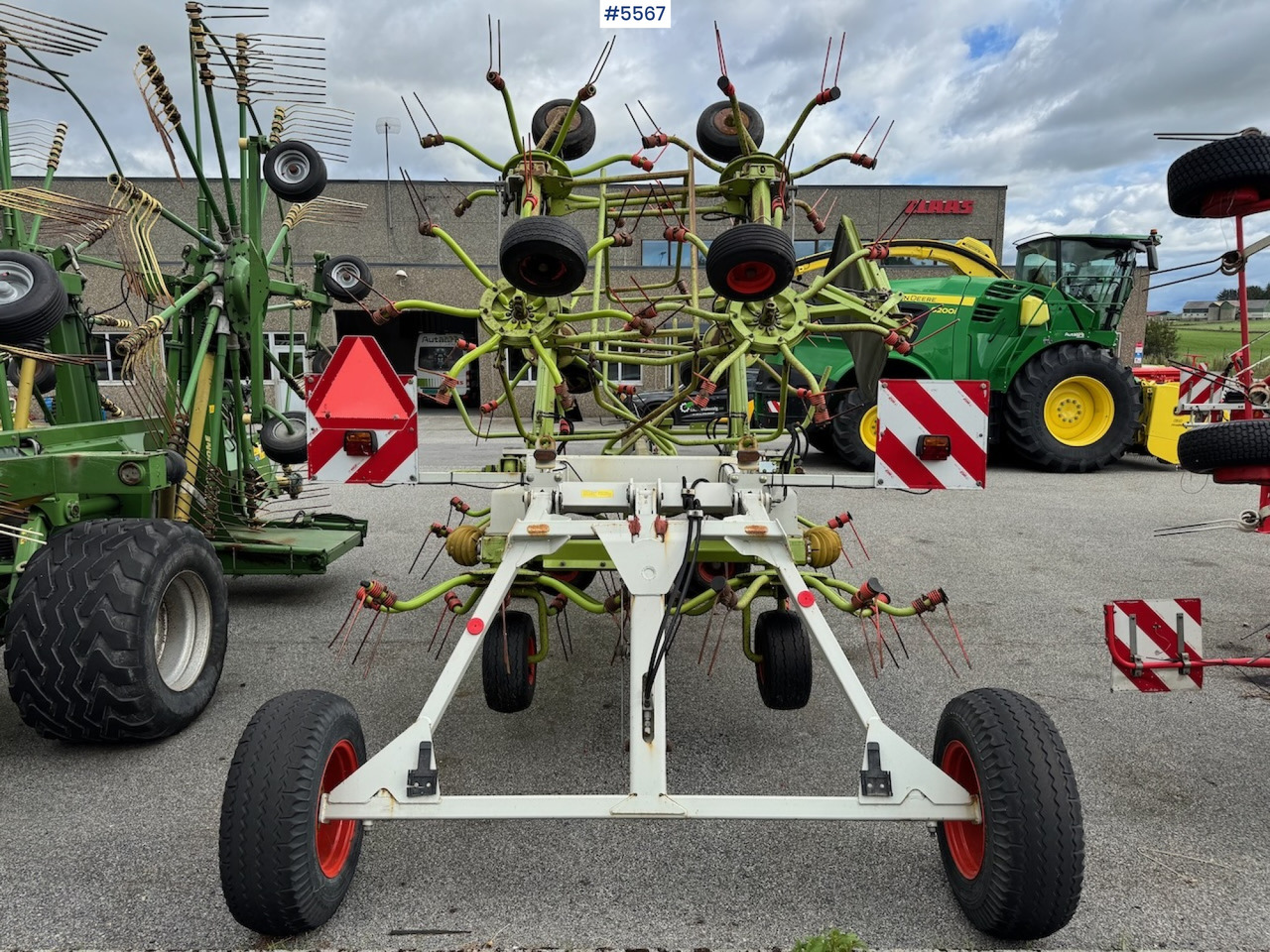 2006 Claas Volto 1320 T - Машина за сено и фураж: снимка 5 2006 Claas Volto 1320 T - Машина за сено и фураж: снимка 5