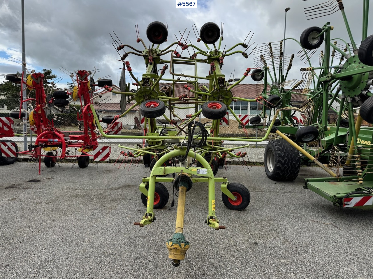 2006 Claas Volto 1320 T - Машина за сено и фураж: снимка 2 2006 Claas Volto 1320 T - Машина за сено и фураж: снимка 2