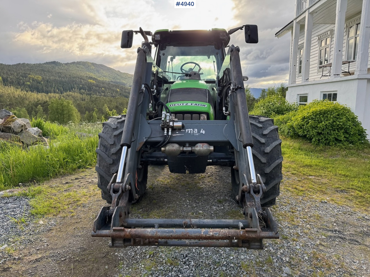 2006 Deutz-Fahr Agrotron K90 w/front loader. - Трактор: снимка 4 2006 Deutz-Fahr Agrotron K90 w/front loader. - Трактор: снимка 4