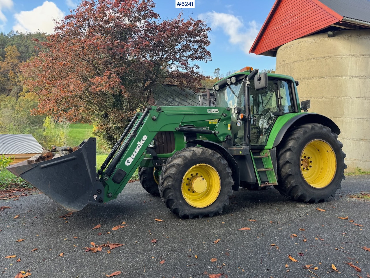 2007 John Deere 6530 w/ AutoPower and front loader. - Трактор: снимка 3 2007 John Deere 6530 w/ AutoPower and front loader. - Трактор: снимка 3