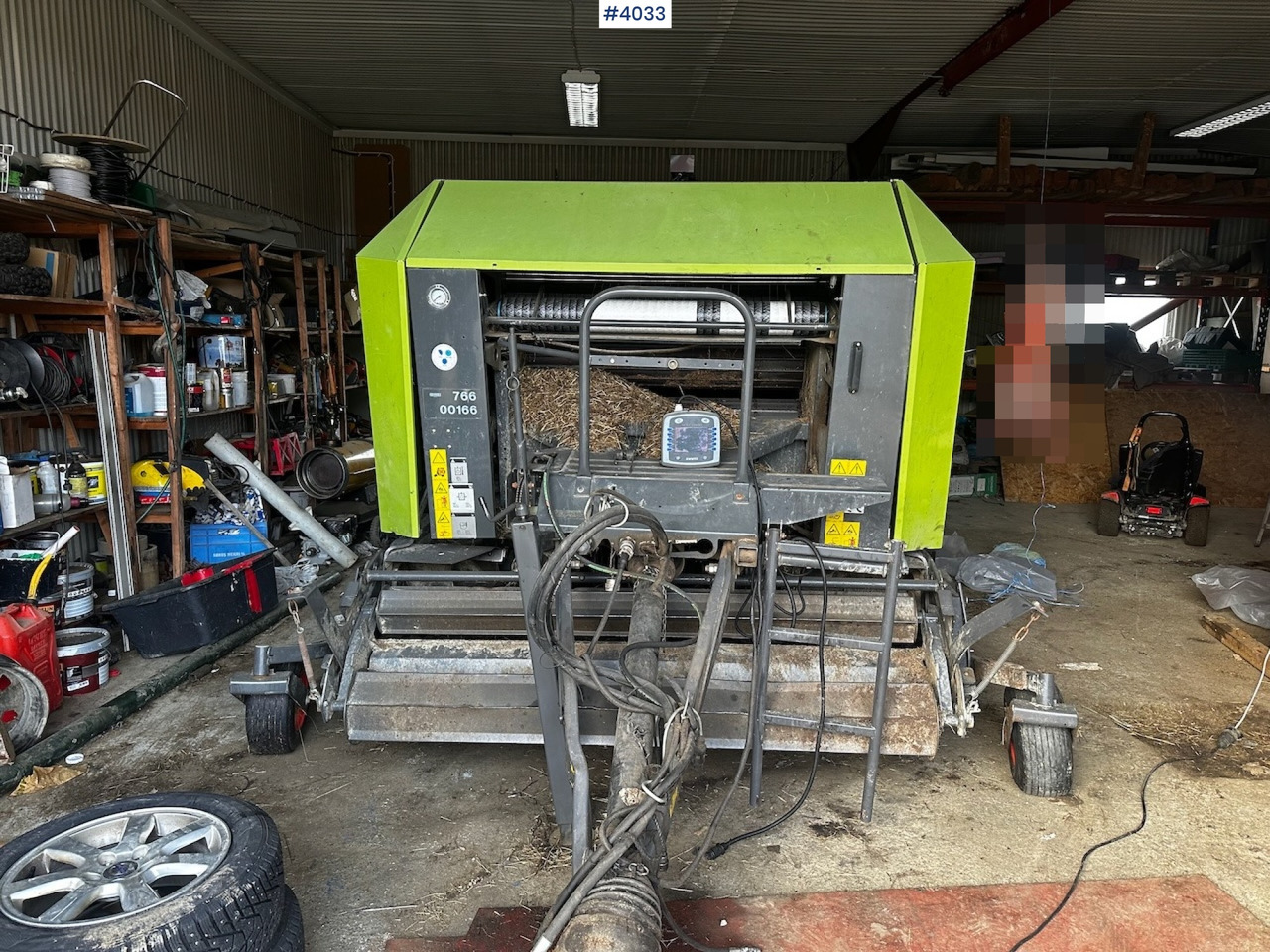 2008 Claas rollant 355 uniwrap round baler press - Машина за сено и фураж: снимка 4 2008 Claas rollant 355 uniwrap round baler press - Машина за сено и фураж: снимка 4