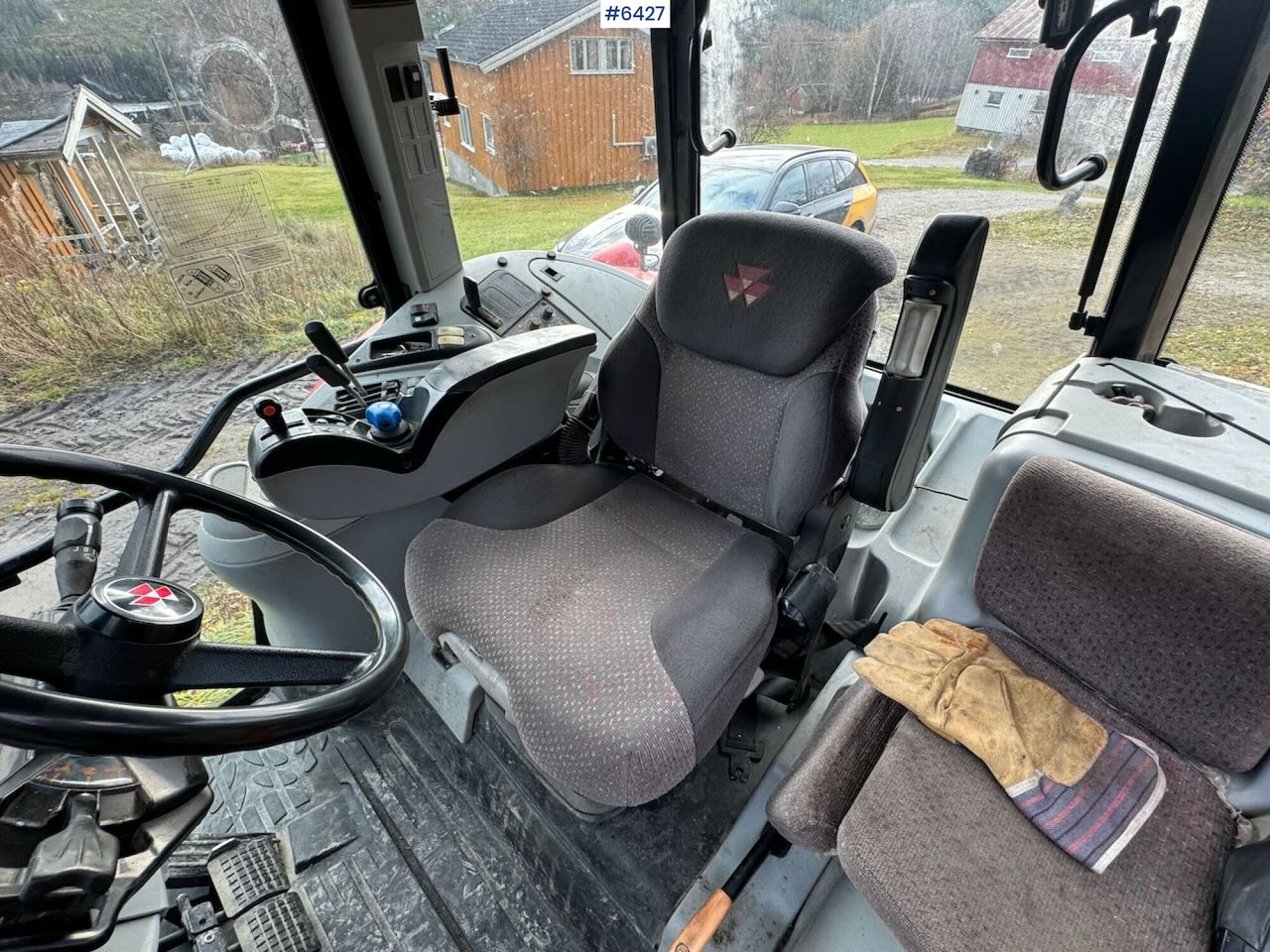 Лизинг на 2008 Massey Ferguson 6480 with Trima 4.0 Front Loader 2008 Massey Ferguson 6480 with Trima 4.0 Front Loader: снимка 15 Лизинг на 2008 Massey Ferguson 6480 with Trima 4.0 Front Loader 2008 Massey Ferguson 6480 with Trima 4.0 Front Loader: снимка 15