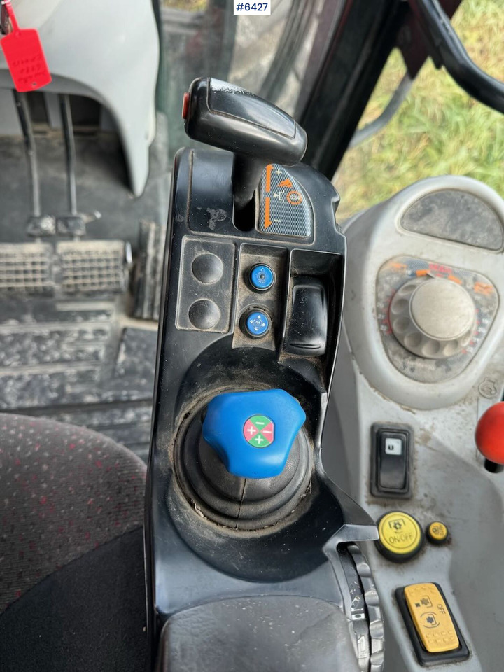 Лизинг на 2008 Massey Ferguson 6480 with Trima 4.0 Front Loader 2008 Massey Ferguson 6480 with Trima 4.0 Front Loader: снимка 19 Лизинг на 2008 Massey Ferguson 6480 with Trima 4.0 Front Loader 2008 Massey Ferguson 6480 with Trima 4.0 Front Loader: снимка 19