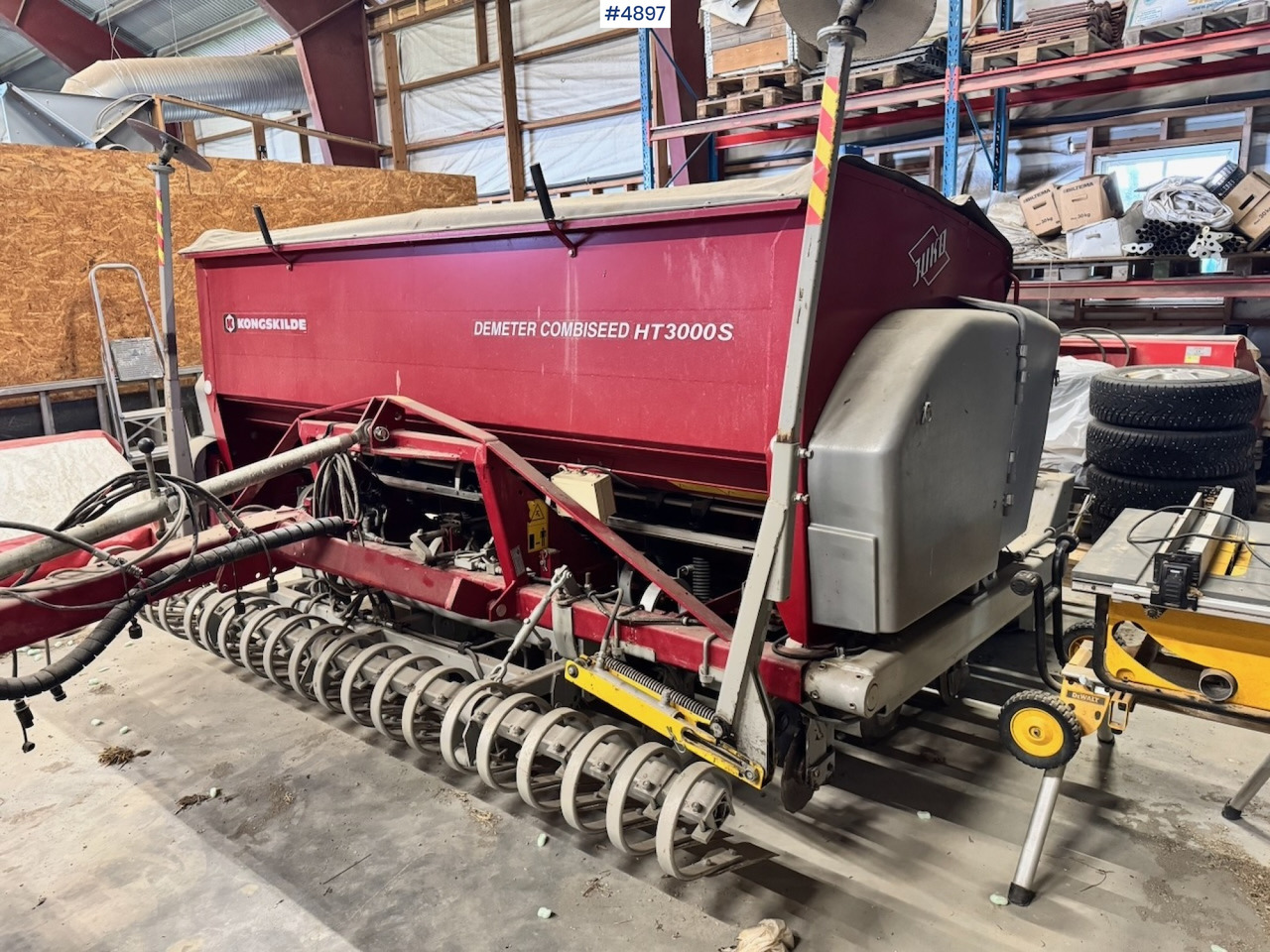 2009 Kongskilde Combiseed HT3000S Seeder. - Комбинирана сеялка: снимка 3 2009 Kongskilde Combiseed HT3000S Seeder. - Комбинирана сеялка: снимка 3