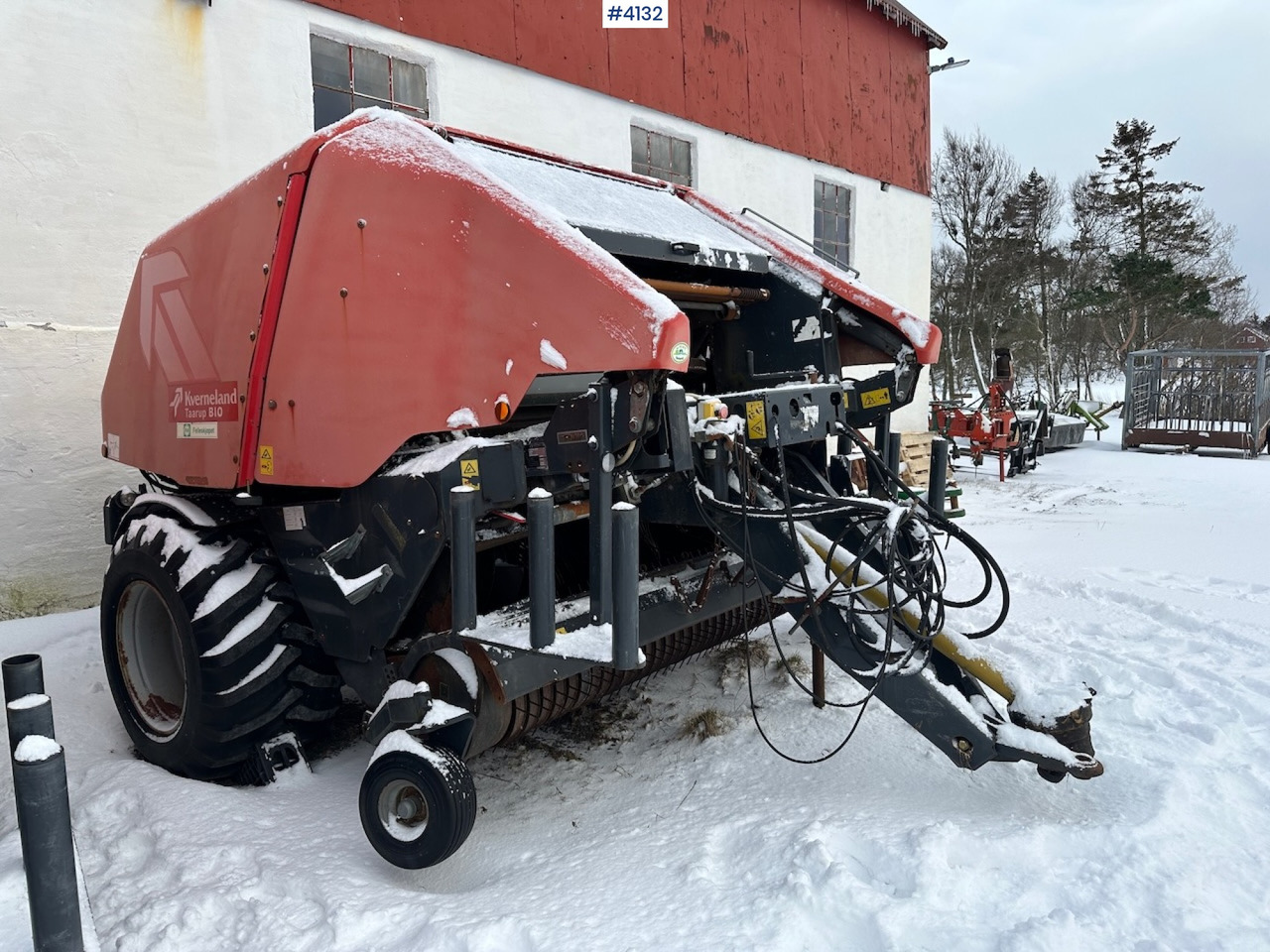 2009 Kverneland Taarup Biopress w/ axle - Машина за сено и фураж: снимка 1 2009 Kverneland Taarup Biopress w/ axle - Машина за сено и фураж: снимка 1