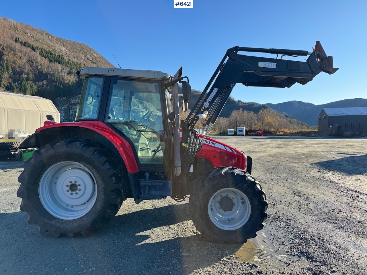 2009 Massey Ferguson 6455 Dyna-6 w/ front loader. - Трактор: снимка 3 2009 Massey Ferguson 6455 Dyna-6 w/ front loader. - Трактор: снимка 3