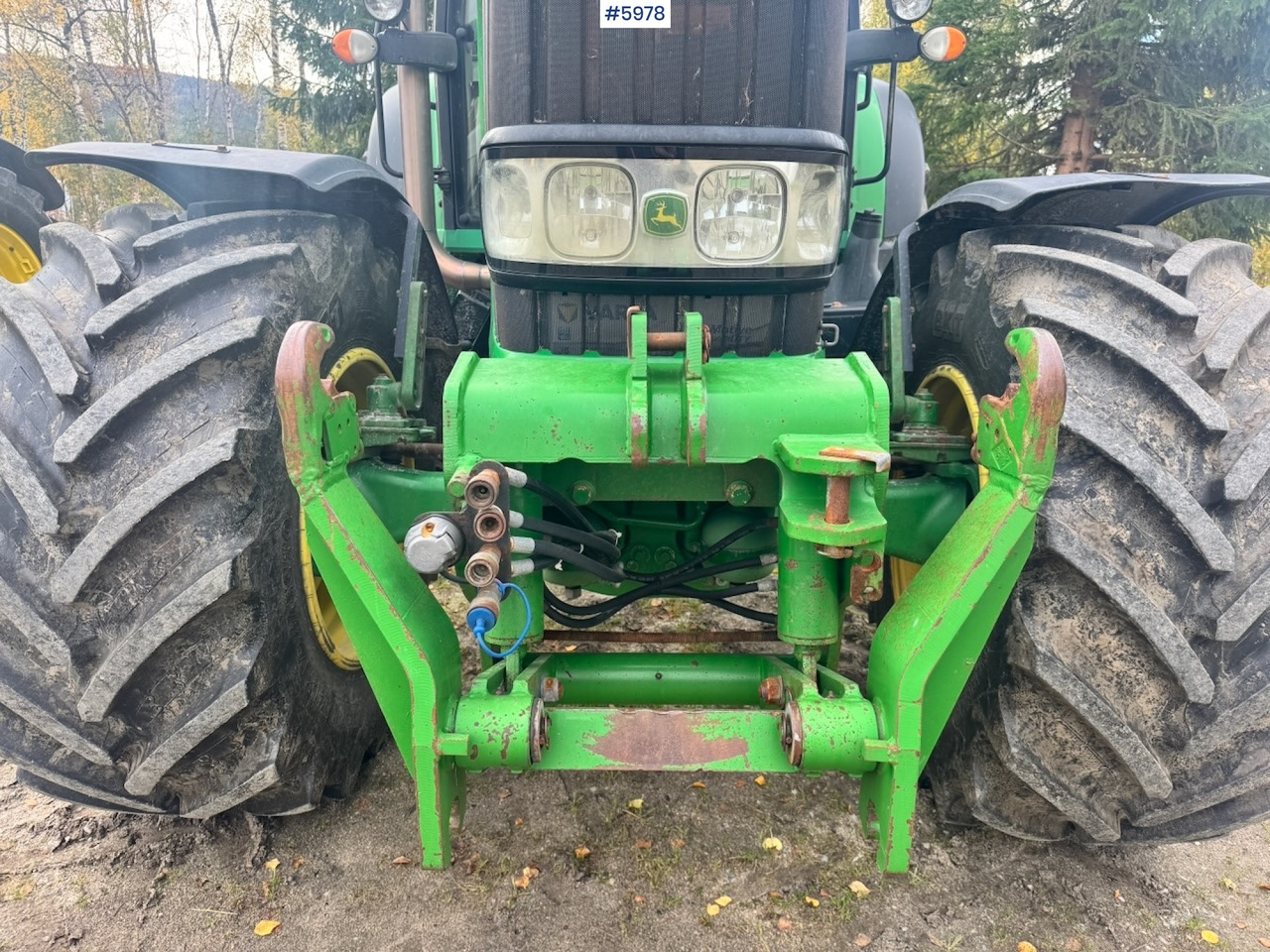 2010 John Deere 6930 with Front Hydraulic - Трактор: снимка 4 2010 John Deere 6930 with Front Hydraulic - Трактор: снимка 4