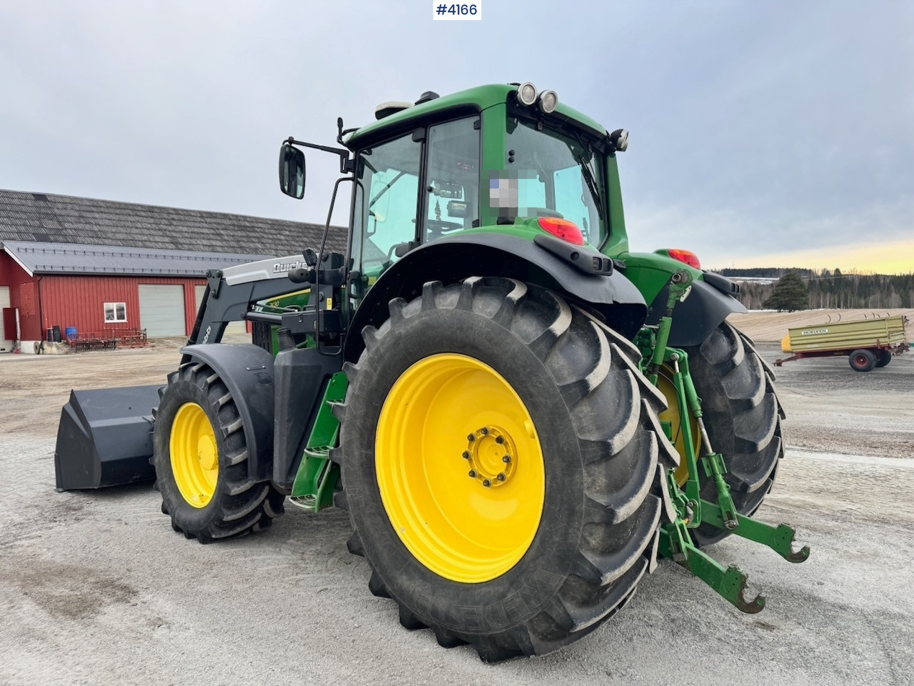 2010 John Deere 7430 w/ Front loader and GPS. 3760 hours! - Трактор: снимка 3 2010 John Deere 7430 w/ Front loader and GPS. 3760 hours! - Трактор: снимка 3